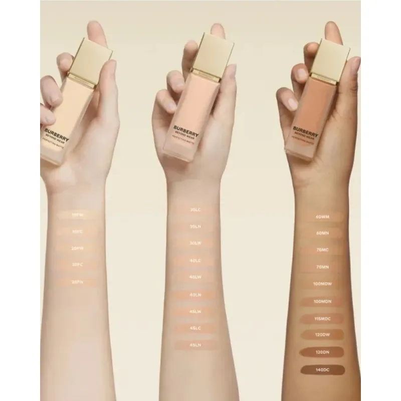 Burberry Beyond Wear Perfecting Matte Foundation 30ml - 10 Fair Cool