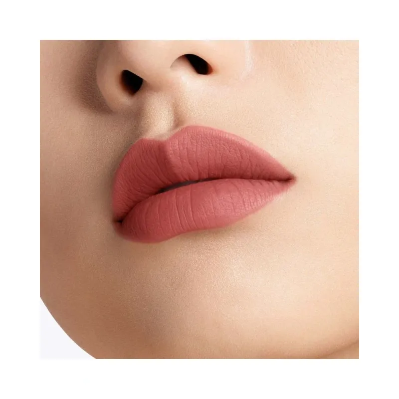 Tom Ford Runway Liquid Lip Color Matte 136 Rose Extrait 6ml