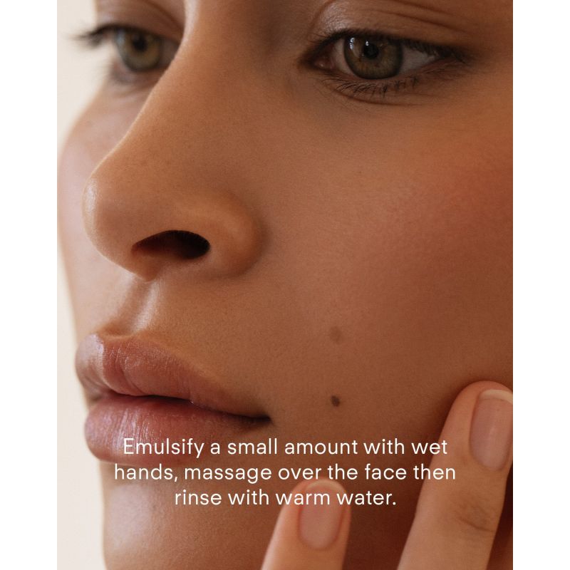 Lumi Bright Foaming Facial Cleanser 150ml