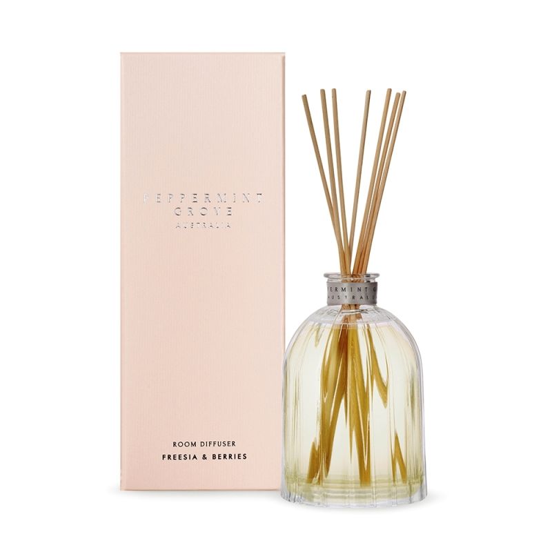 Peppermint Grove-Freesia & Berries Large Room Diffuser 350ml