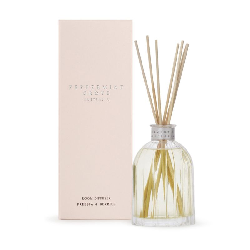 Peppermint Grove-Freesia & Berries Mini Room Diffuser 100ml