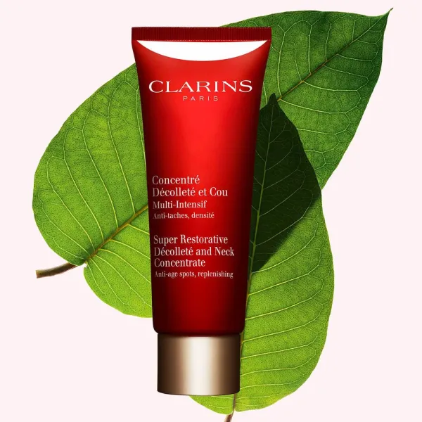 Clarins Super Restorative Anti-Age Spot Neck & Decollette Cream
