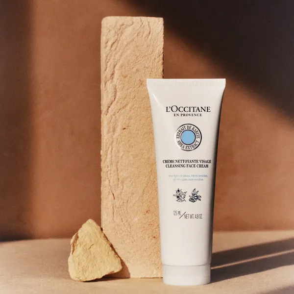 L'Occitane Shea Butter Comforting Cleansing Cream 125mL